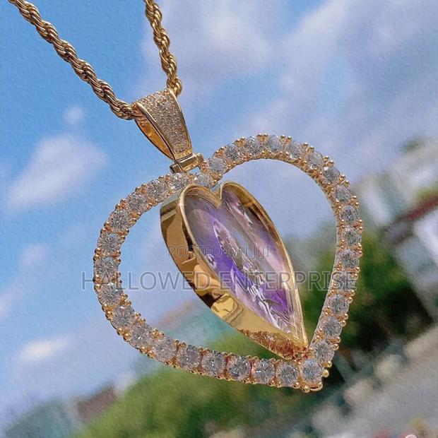 Heart Bling Double Side Rotating Necklace · Photo 1