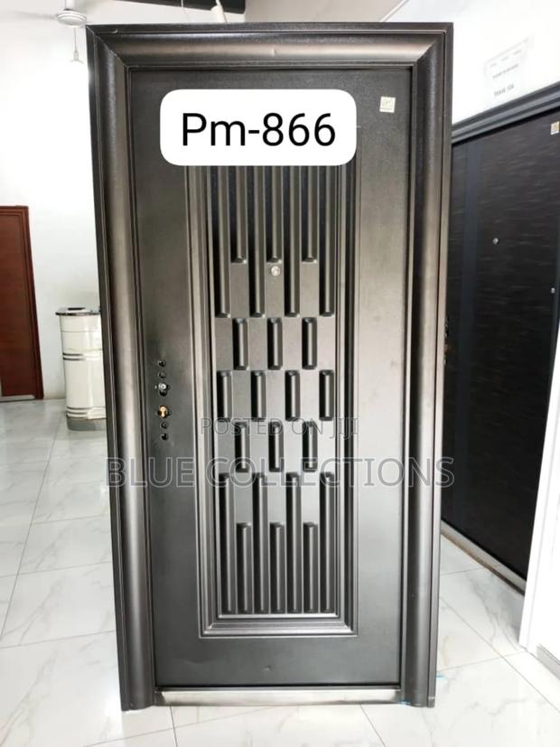 Paladin Door · Photo 1