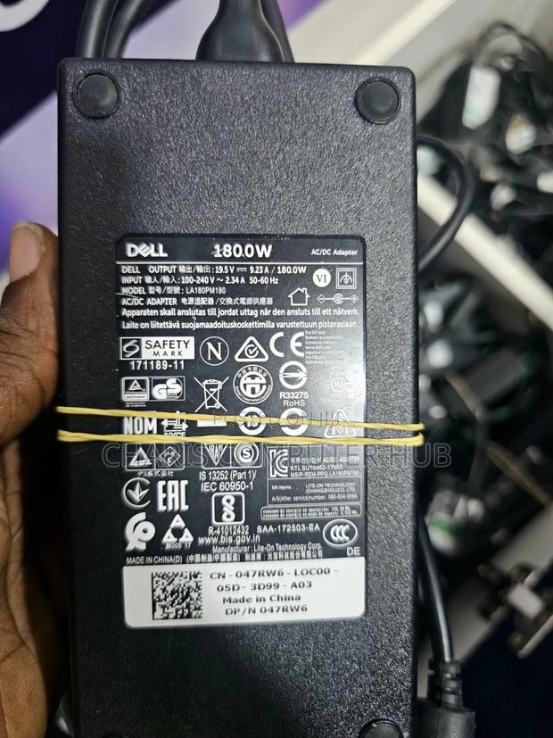Dell 180 Watts Big Pin Charger · Photo 1