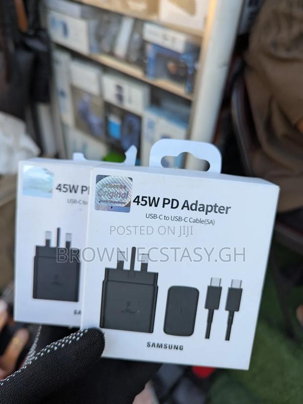 Original 45w Samsung Superfast Charger · Photo 1