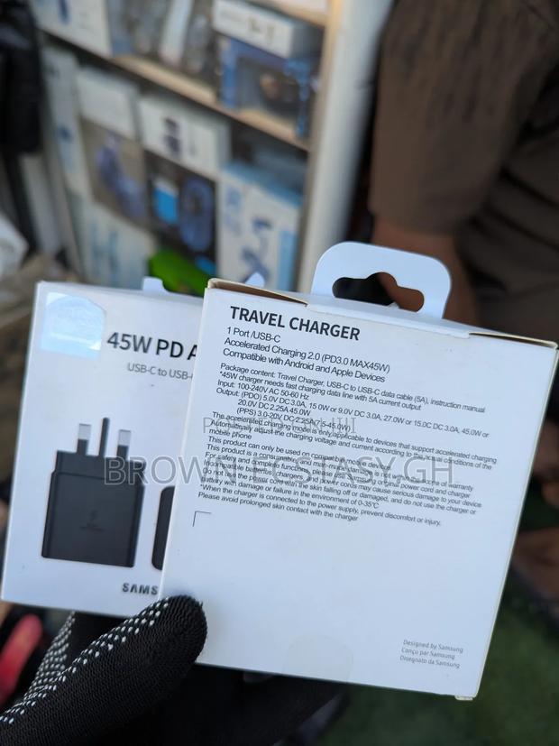 Original 45w Samsung Superfast Charger · Photo 2