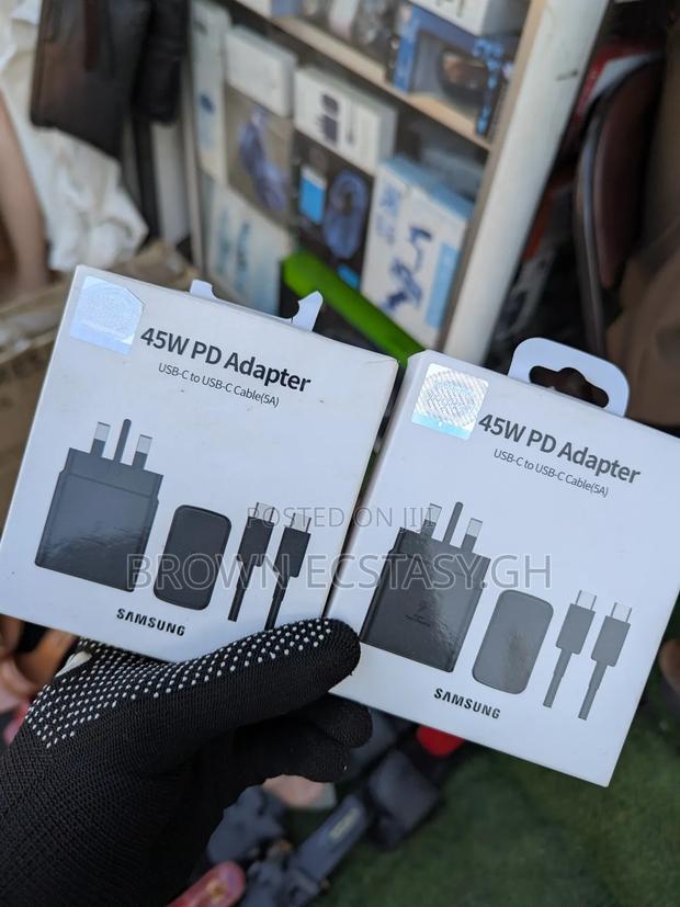 Original 45w Samsung Superfast Charger · Photo 3