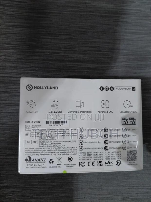 Hollyland Lark M2 Wireless Lavalier Microphone · Photo 3