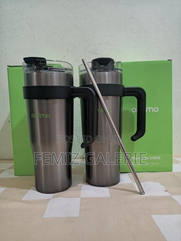 Oraimo Thermogo S1200 1.2l Extra Large Insulated Water Bottle · Photo 4