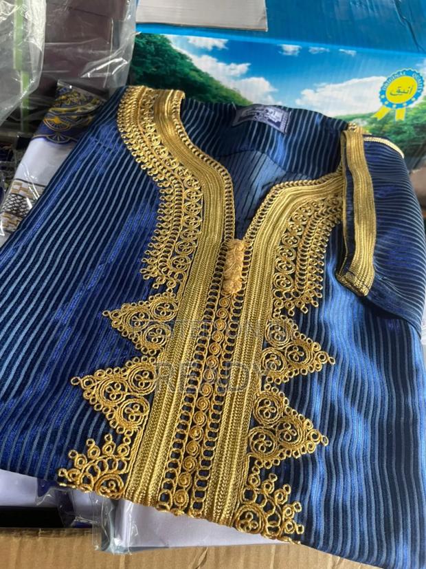 Quality Morrocan Jalabiya (Lines) · Photo 3