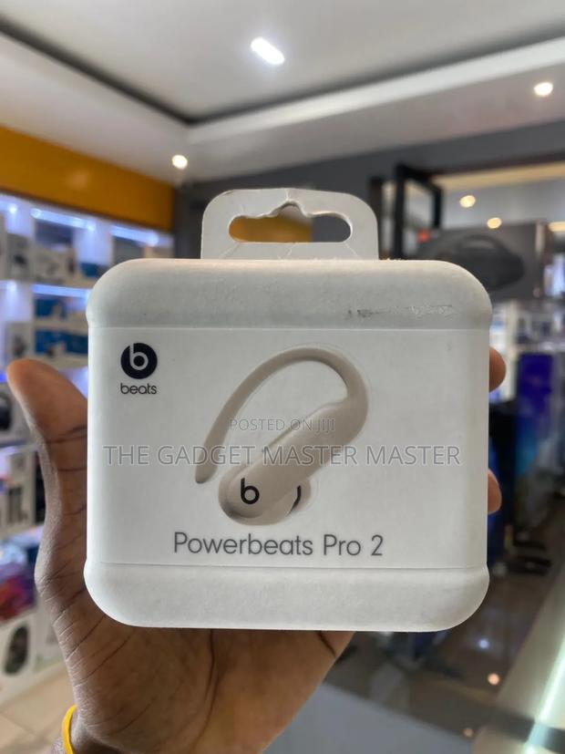Beats Powerbeats Pro 2 · Photo 1