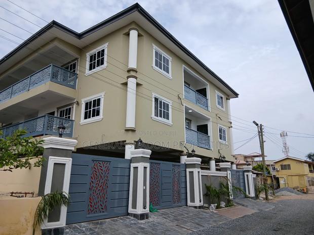 2bdrm Apartment in Suadom Real Estate, Baatsona Total for rent · Photo 4