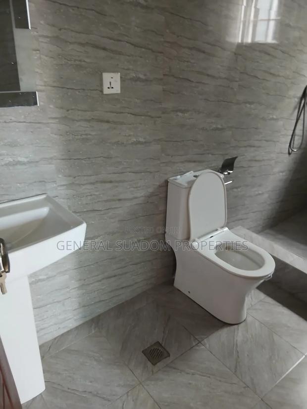 2bdrm Apartment in Suadom Real Estate, Baatsona Total for rent · Photo 6