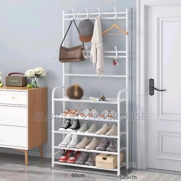 Shoe and Hat Rack · Photo 1
