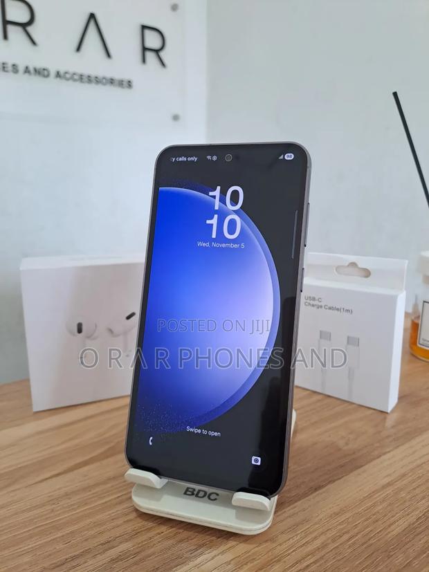 Samsung Galaxy A55 256 GB Rose Gold · Photo 2