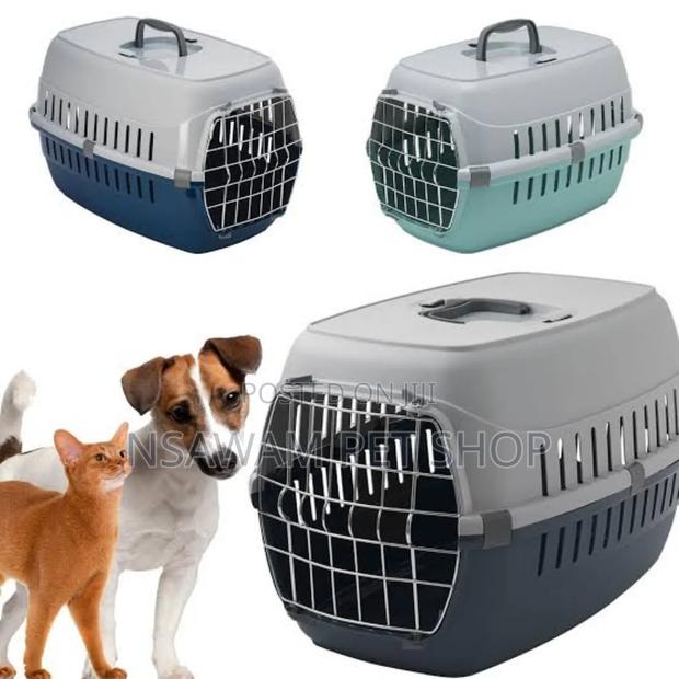 Pet Travel Crate · Photo 1