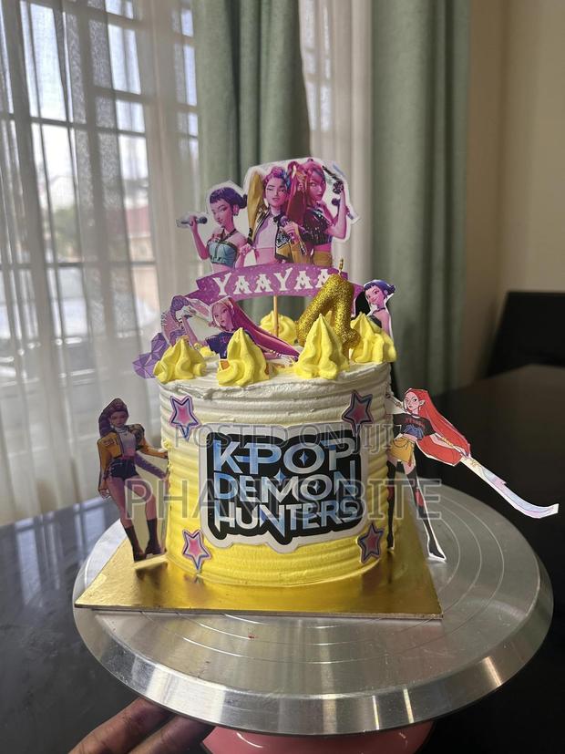 Yellow K-Pop Demon · Photo 1