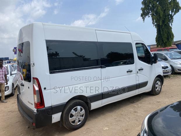 Renault Master 2020 White · Photo 5