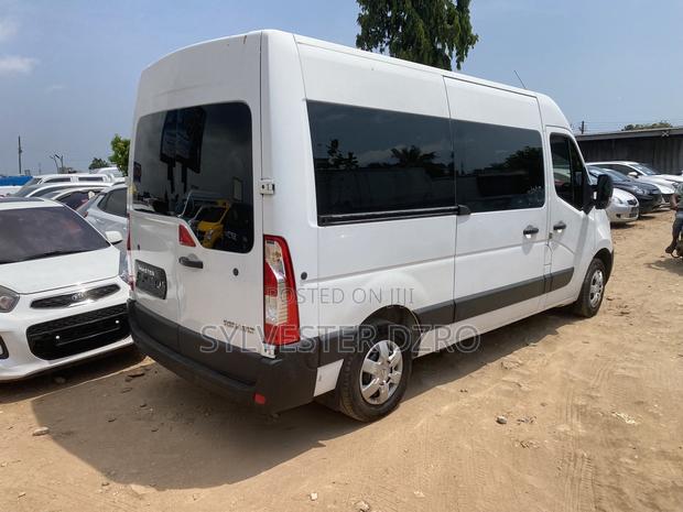Renault Master 2020 White · Photo 4
