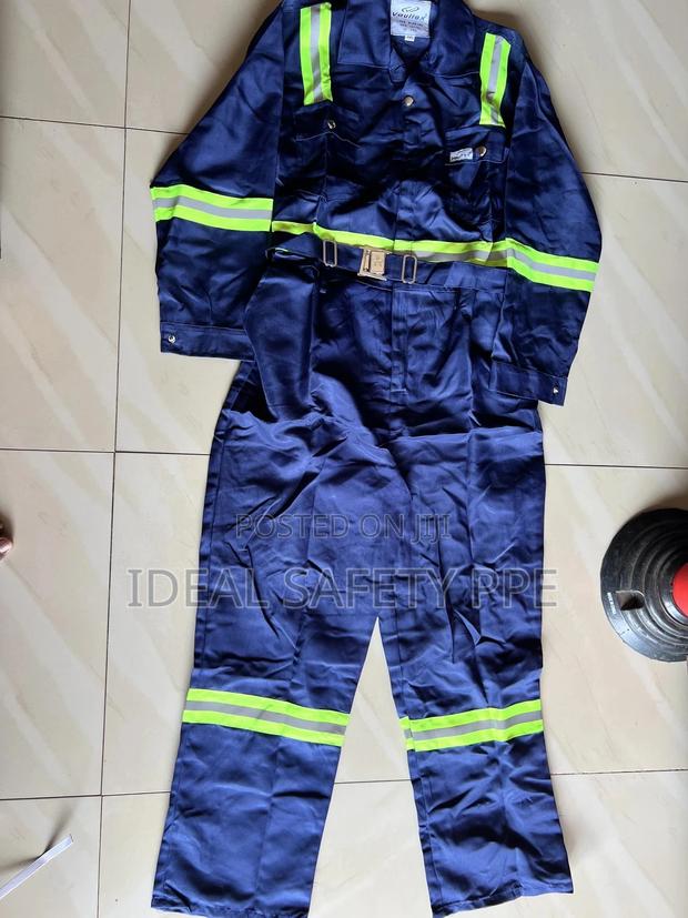 Reflective Safety Coverall Or High-visibility Coverall · Photo 2