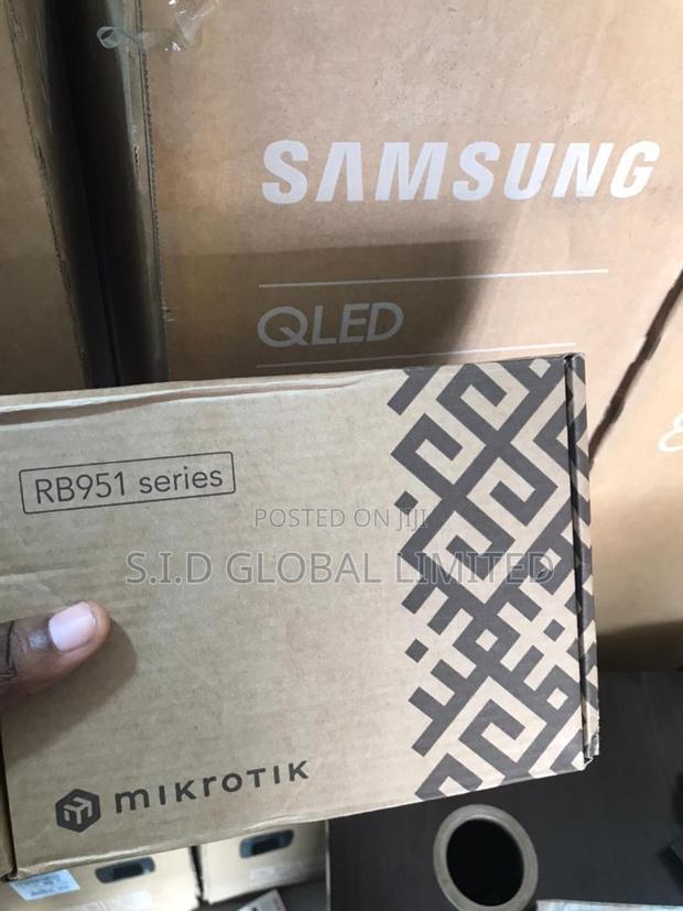 Mikrotik Rb951 Is Built For African Conditions – Runs From 8-30 V · Photo 1