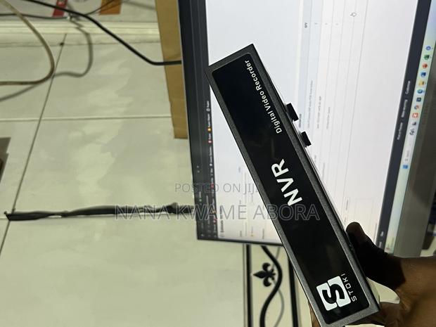 Stoki 10channel NVR · Photo 2