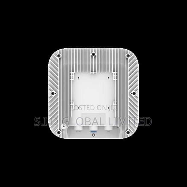 Ruijiee Ax6000 Coping With Harsh Environments · Photo 1