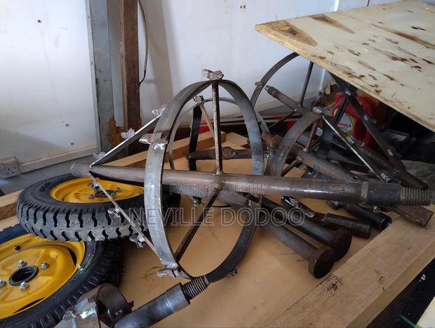 Thrust Boring and Horizontal Earth Drilling · Photo 3