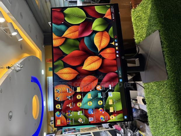 Hp 24 Inches Edgeless Ips ,Full Hd 1080p Monitor.Good for Gaming · Photo 5