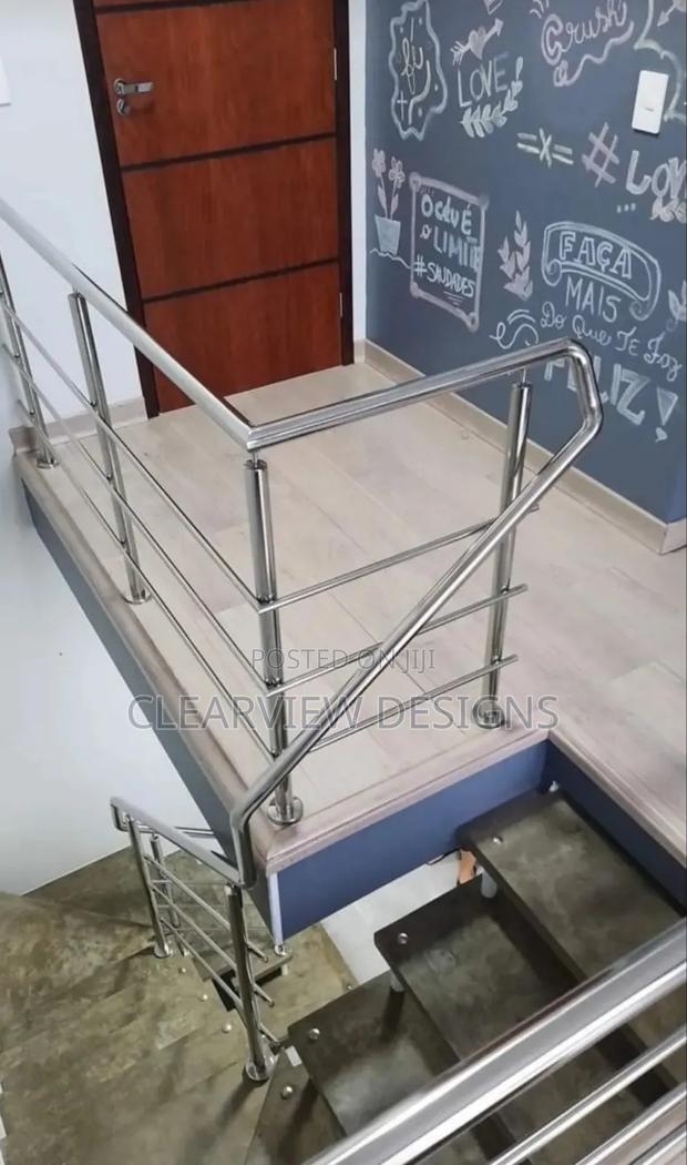 Custom Stainless Steel Handrail · Photo 1