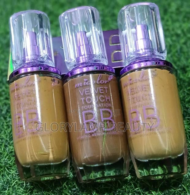 Micolor Velvet Touch Bb 8-in-1 Vitamin C Medical Foundation · Photo 4