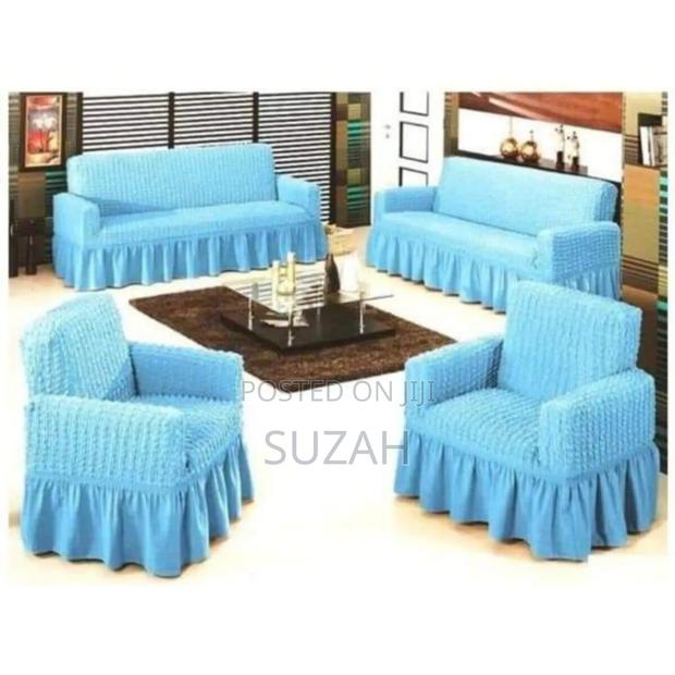 Skirted Cover for Sofas · Photo 1