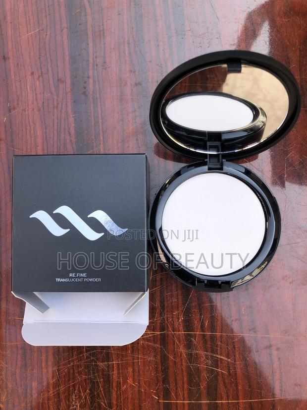 Max Beauty Translucent Powder · Photo 1