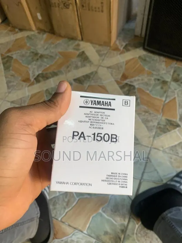 Yamaha Keyboard Adapter Pa-150b · Photo 1