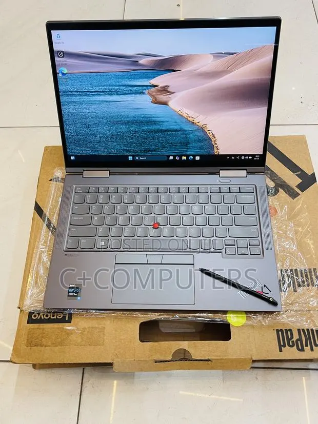 New Laptop Lenovo ThinkPad X1 Yoga 8GB Intel Core i5 SSD 512GB · Photo 1