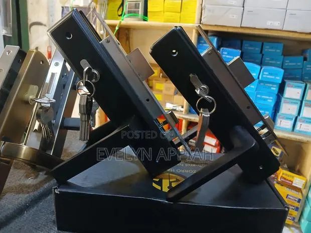 Zorro Black Lock · Photo 1