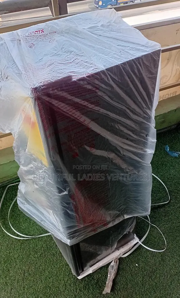 Westpool 80l Compact Fridge – Ideal for Home Office · Photo 1