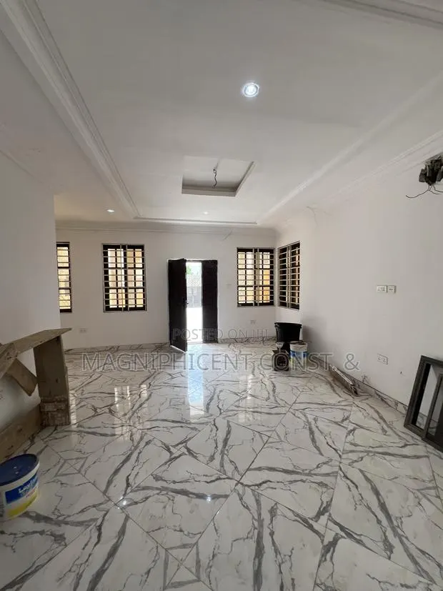 3bdrm Apartment in Lakeside, Ashaley Botwe for rent · Photo 1