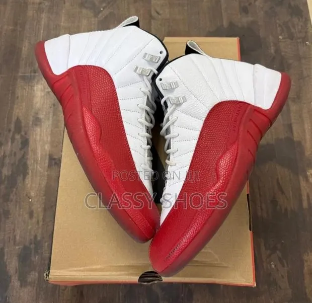 Jordan 12 Jumpman White and Red · Photo 1