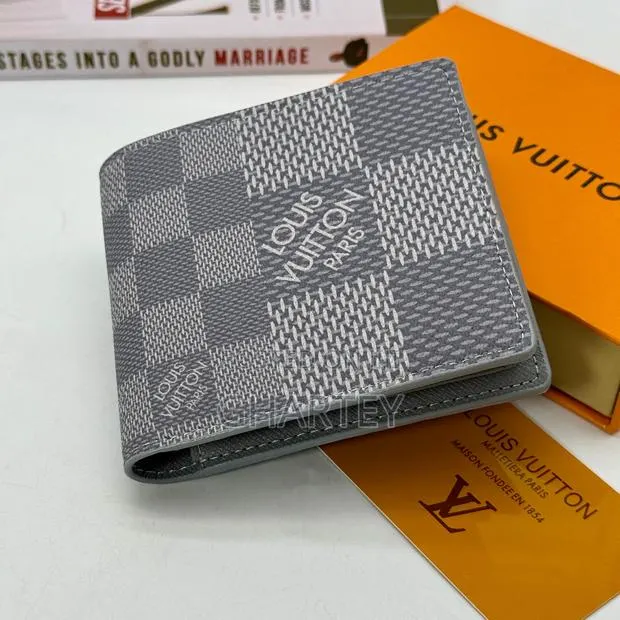 Lv Canvas Gray Black Pocket Wallet · Photo 1