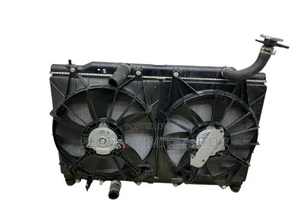 Honda CR-V 2023,2024,2025,2026 Complete Radiator With Fan Condenser · Photo 1
