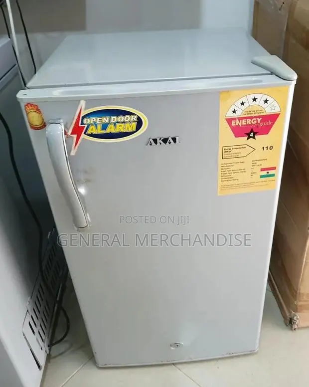 Akai Table Top Fridge · Photo 1