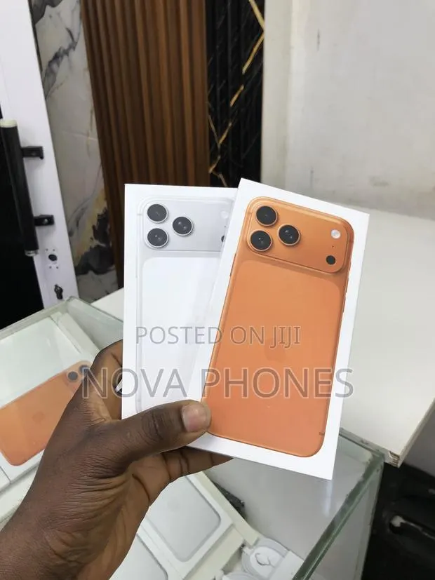 New Apple iPhone 17 Pro Max 256 GB · Photo 1