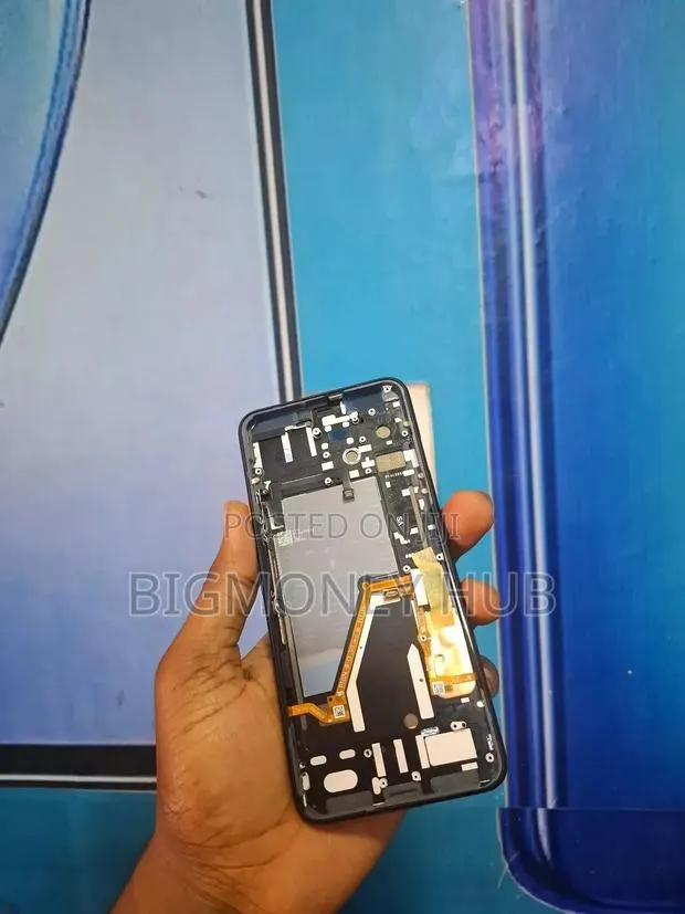 Google Pixel Screens (Original New) · Photo 1