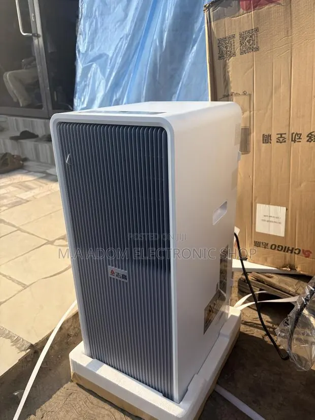 Chigo 1.5 Portable Air Conditioner · Photo 1