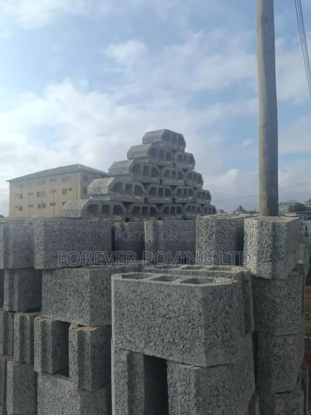 6 Inches Solid Blocks for Supply Payments on Delivery · Photo 1