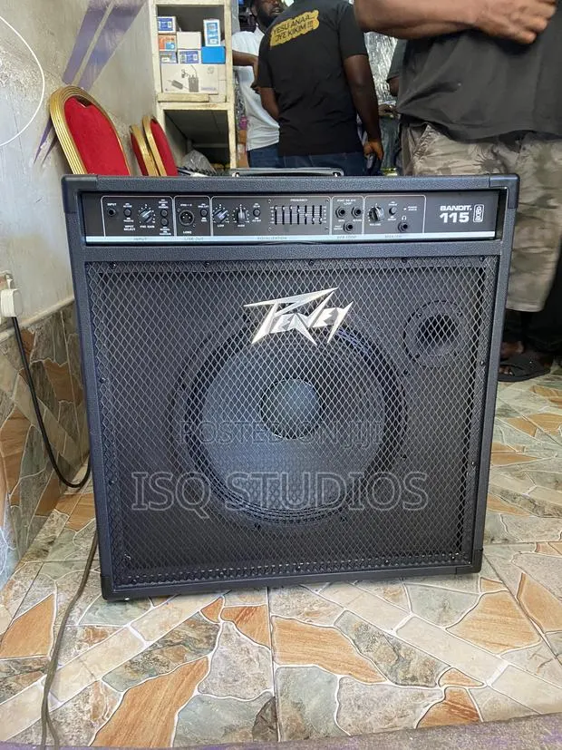 Peavey Bandit 115 Bass Combo