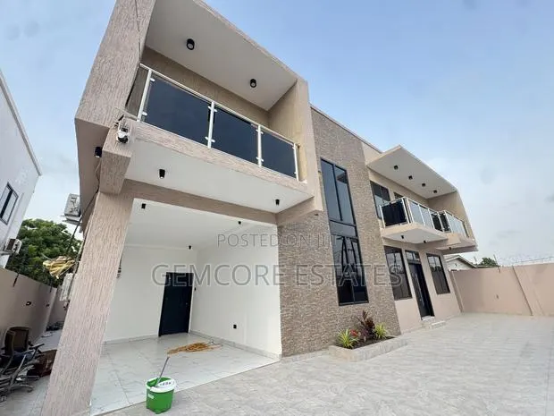 4bdrm House in Adenta Housing, Ashaley Botwe for sale · Photo 1