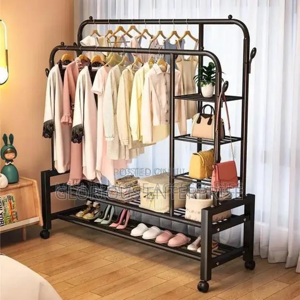 Cloth Rack · Photo 1