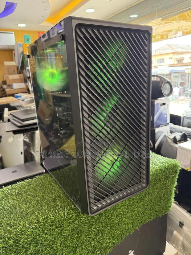 New MSI Gaming 24GE 2QE 24GB Intel Core I7 HDD+SSD 1T · Photo 4