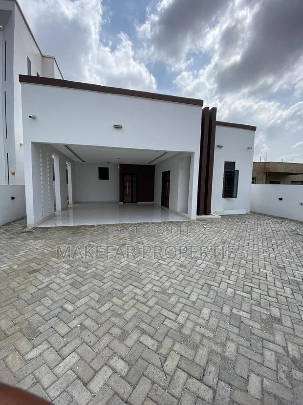 3bdrm House in East Legon for sale · Photo 2