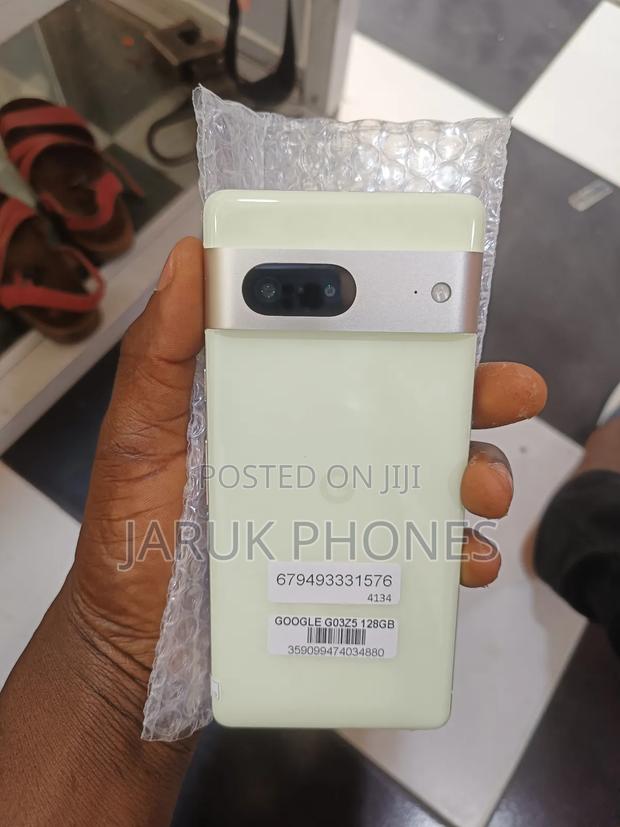 Google Pixel 7 128 GB Yellow · Photo 2