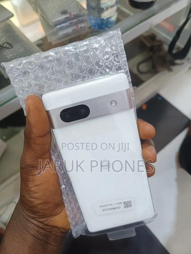 Google Pixel 7a 128 GB White · Photo 2