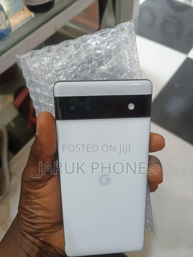 Google Pixel 6a 128 GB White · Photo 2