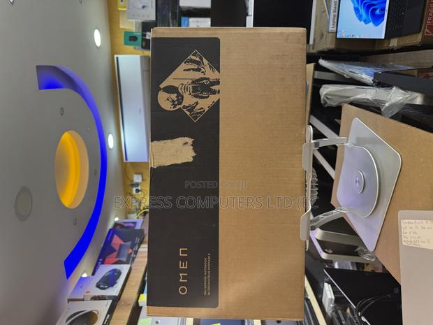 New Laptop HP Omen 16 32GB AMD Ryzen 9 SSD 1T · Photo 4
